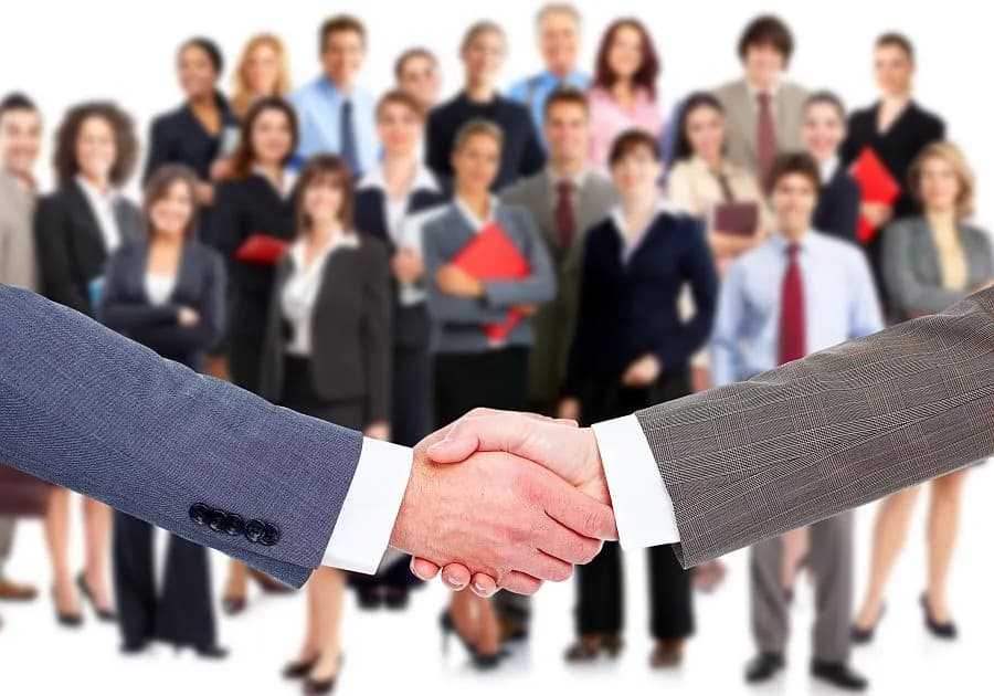 Co to jest związek zawodowy i jak wpływa na Twoje prawa?