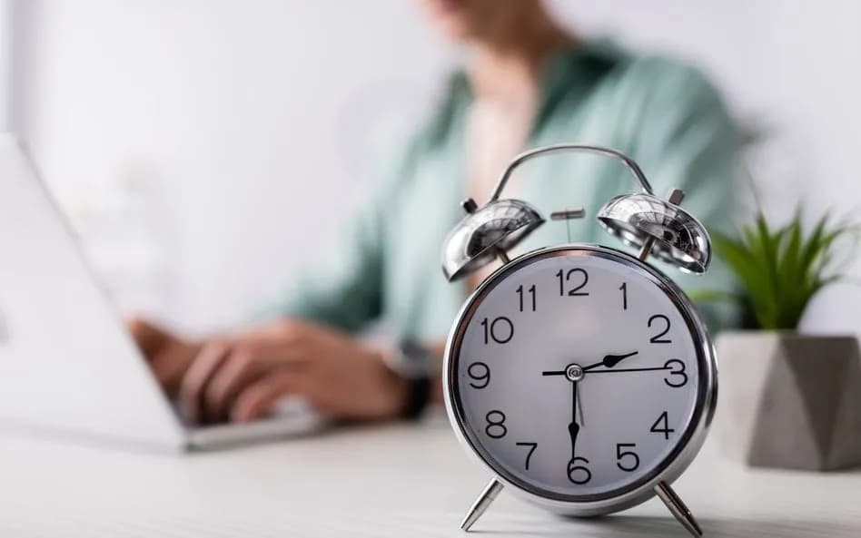 Jak wypełnić listę obecności staż, aby uniknąć błędów i problemów