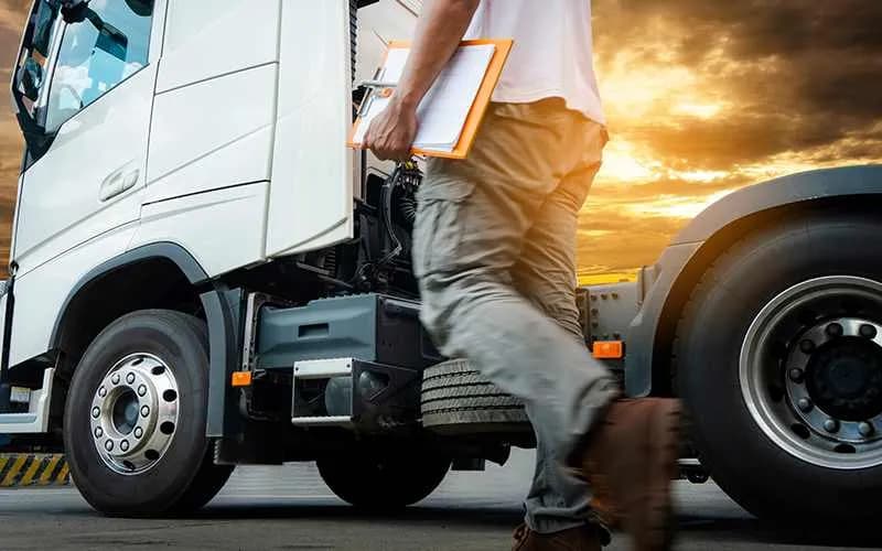 Świadectwo kwalifikacji zawodowej – co to jest i dlaczego jest ważne?