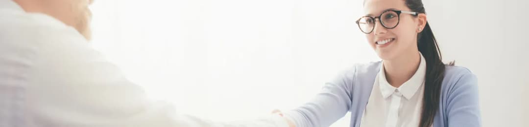 Co to jest zatrudnienie? Zrozumienie podstawowych zasad pracy